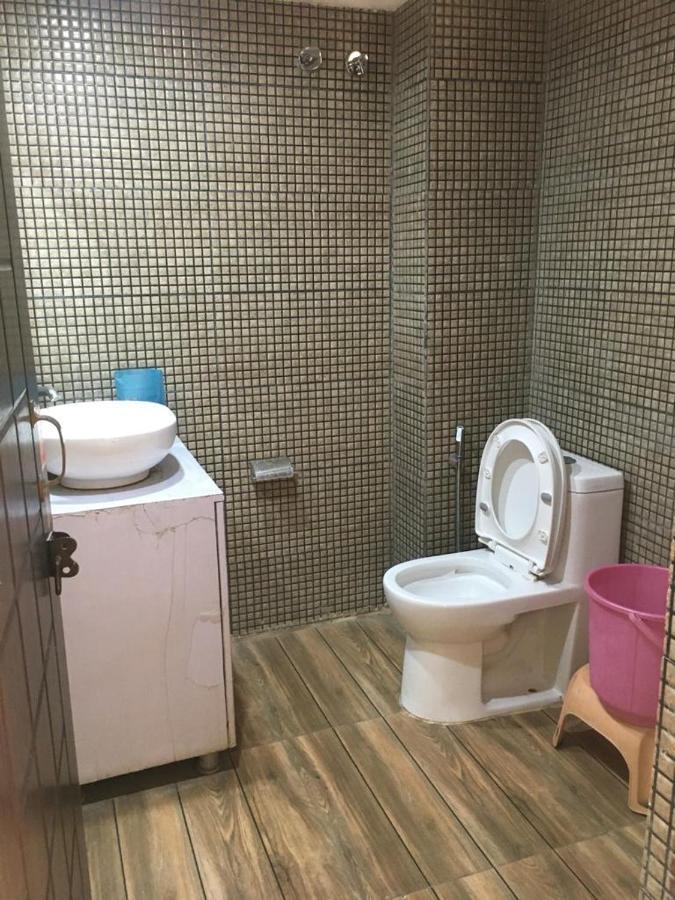 Hotel Devoy Inn By Namastexplorer Tapovan Risikés Kültér fotó