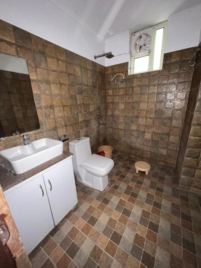 Hotel Devoy Inn By Namastexplorer Tapovan Risikés Kültér fotó